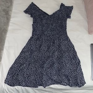Small lulus blue dress with flowers. Short summer dress.